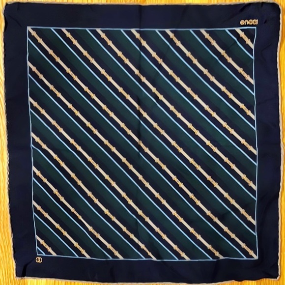 GUCCI Silk Neck Scarf | Double G logo, Double Snaffle Bit, RARE - Picture 1 of 10